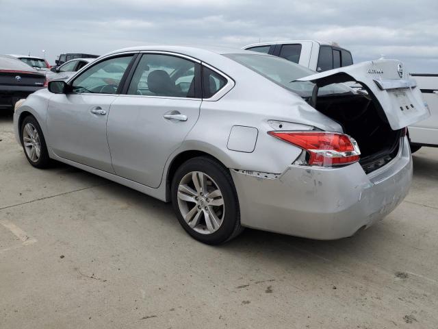 1N4AL3AP1DN528797 - 2013 NISSAN ALTIMA 2.5 SILVER photo 2