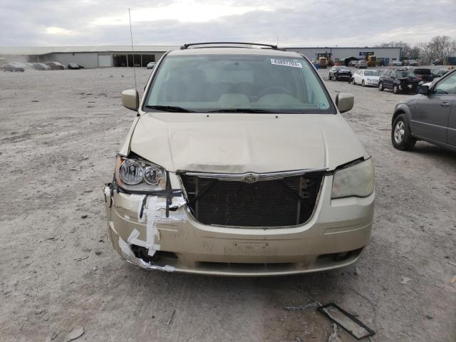 2A4RR5D1XAR300529 - 2010 CHRYSLER TOWN & COU TOURING Bej foto 5
