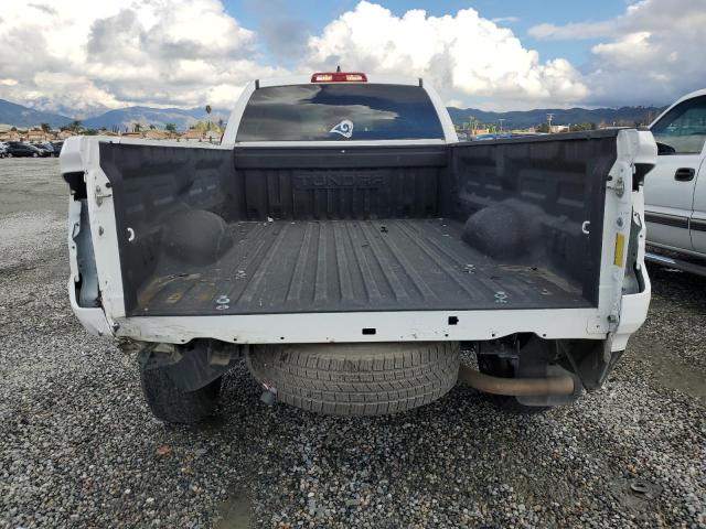 5TFTY5F12MX011534 - 2021 TOYOTA TUNDRA DOUBLE CAB SR/SR5 WHITE photo 6