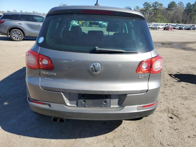 WVGAV75N29W004205 - 2009 VOLKSWAGEN TIGUAN S GRAY photo 6