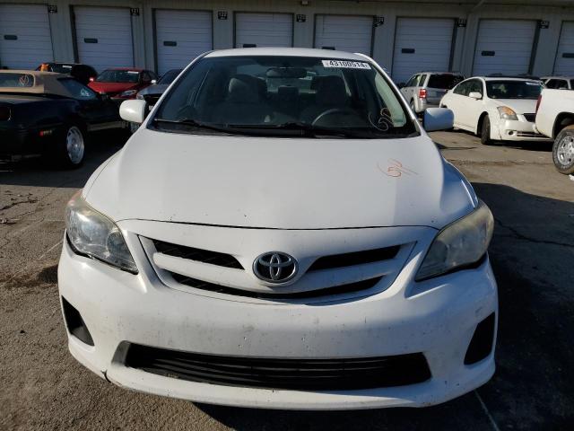 JTDBU4EE8DJ116720 - 2013 TOYOTA COROLLA BASE WHITE photo 5