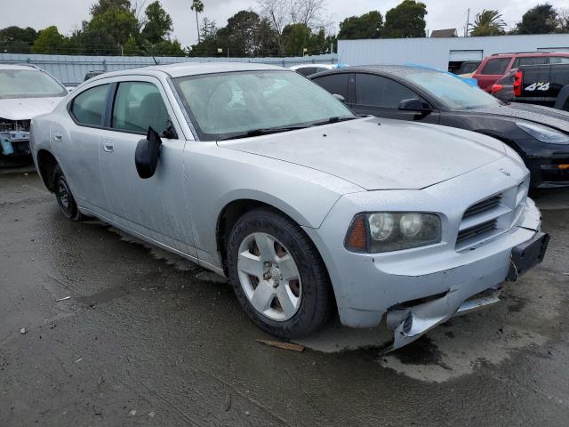 2B3KA43R88H163074 - 2008 DODGE CHARGER SILVER photo 4