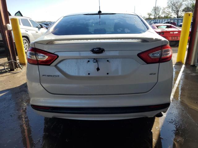 3FA6P0H70DR290985 - 2013 FORD FUSION SE WHITE photo 6