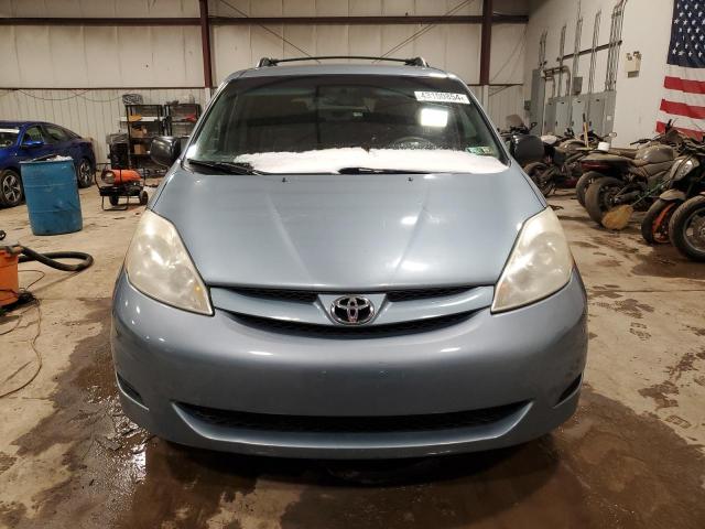 5TDKK4CC8AS337899 - 2010 TOYOTA SIENNA CE BLUE photo 5