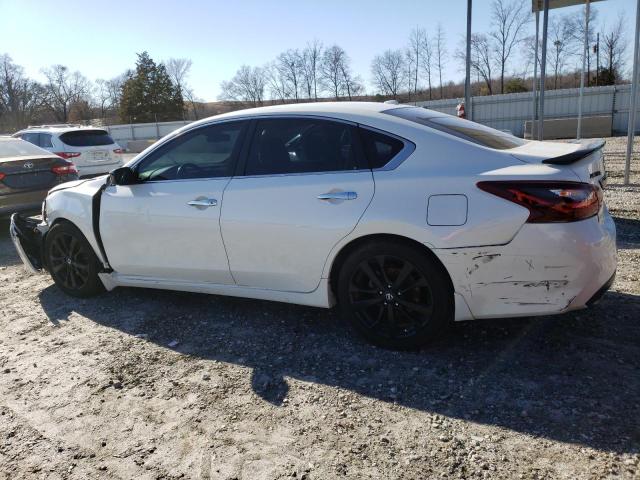 1N4AL3AP7JC283415 - 2018 NISSAN ALTIMA 2.5 白色 照片 2