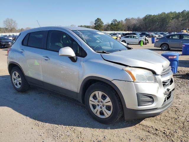 3GNCJKSB1GL256740 - 2016 CHEVROLET TRAX LS SILVER photo 4