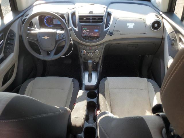 3GNCJKSB1GL256740 - 2016 CHEVROLET TRAX LS SILVER photo 8