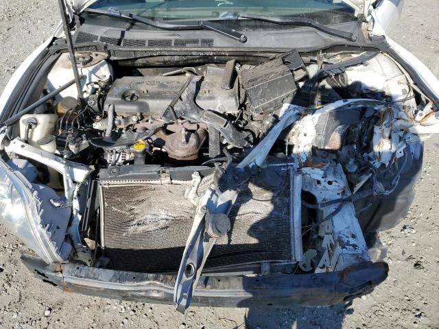 4T4BE46K19R120276 - 2009 TOYOTA CAMRY BASE WHITE photo 11