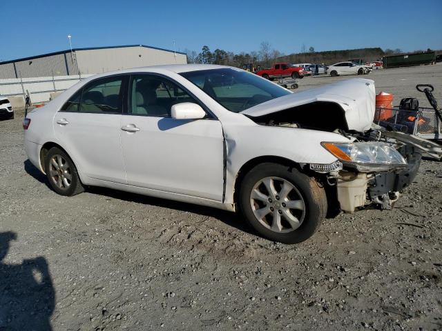 4T4BE46K19R120276 - 2009 TOYOTA CAMRY BASE WHITE photo 4