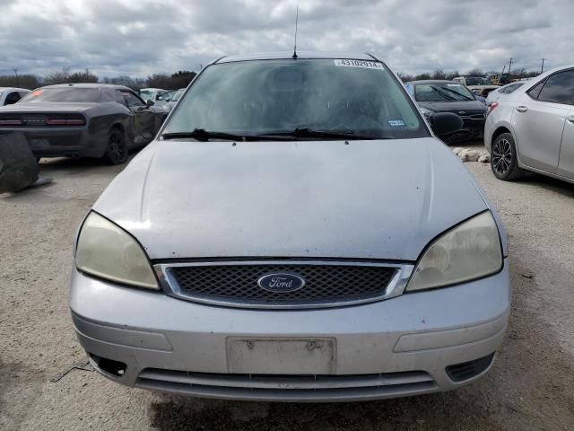 3FAFP31N65R149964 - 2005 FORD FOCUS ZX3 SILVER photo 5