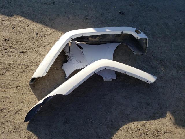 1C4HJWEGXCL169325 - 2012 JEEP WRANGLER U SAHARA WHITE photo 12