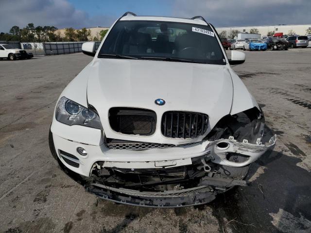 5UXZV4C50DL992912 - 2013 BMW X5 XDRIVE35I WHITE photo 5