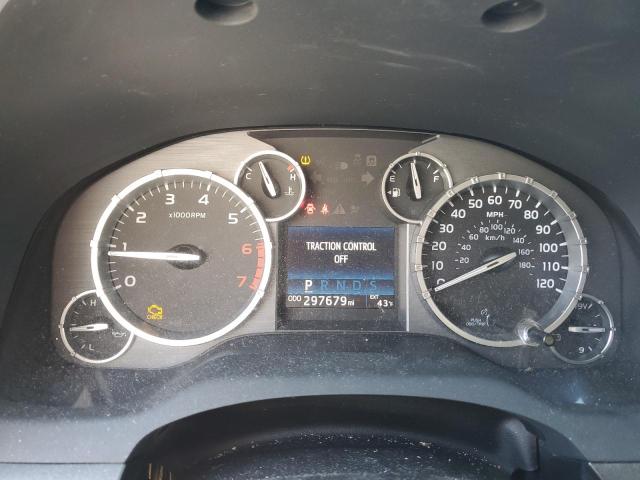 5TFRM5F1XFX087608 - 2015 TOYOTA TUNDRA DOUBLE CAB SR/SR5 SILVER photo 9