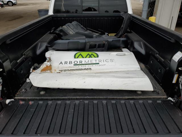 5TFSZ5AN2HX086825 - 2017 TOYOTA TACOMA ACCESS CAB თეთრი ფოტო 12