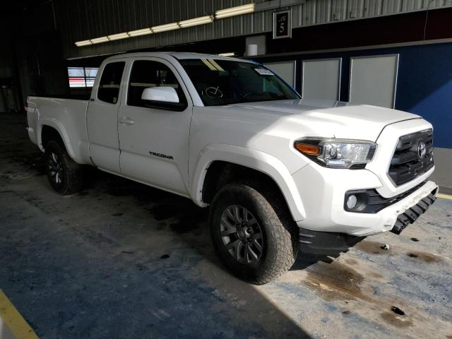 5TFSZ5AN2HX086825 - 2017 TOYOTA TACOMA ACCESS CAB თეთრი ფოტო 4