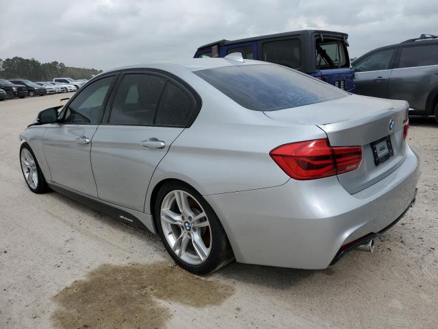 WBA8B3G58JNV01316 - 2018 BMW 340 I Srebrny zdjęcie 2