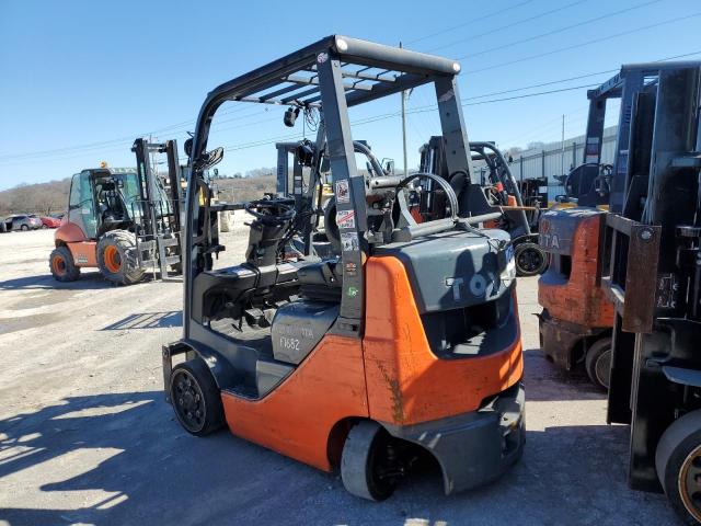 67920 - 2015 TOYOTA FORKLIFT ORANGE photo 3