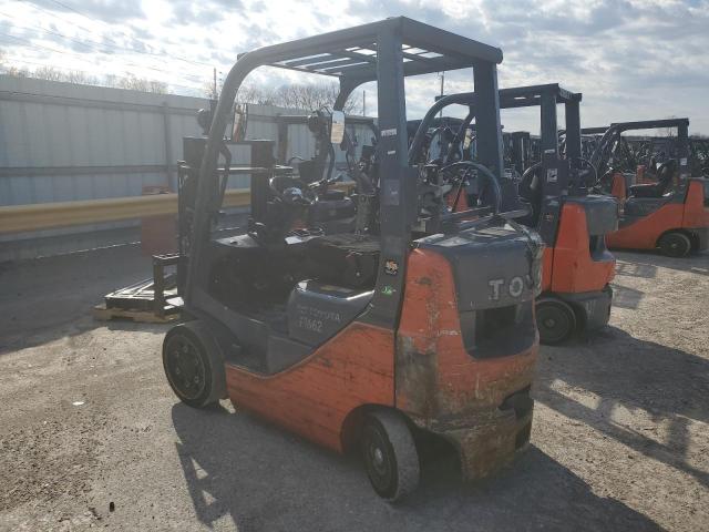 67206 - 2015 TOYOTA FORKLIFT Naranja foto 3
