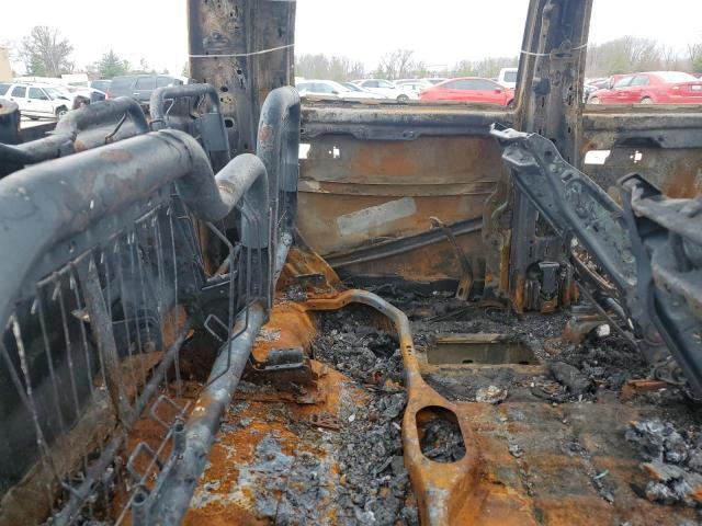 1C6RR7LG4KS706014 - 2019 RAM 1500 CLASS SLT 烧焦的 照片 10