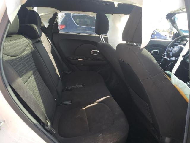 KNDJX3A59F7220300 - 2015 KIA SOUL ! WHITE photo 10