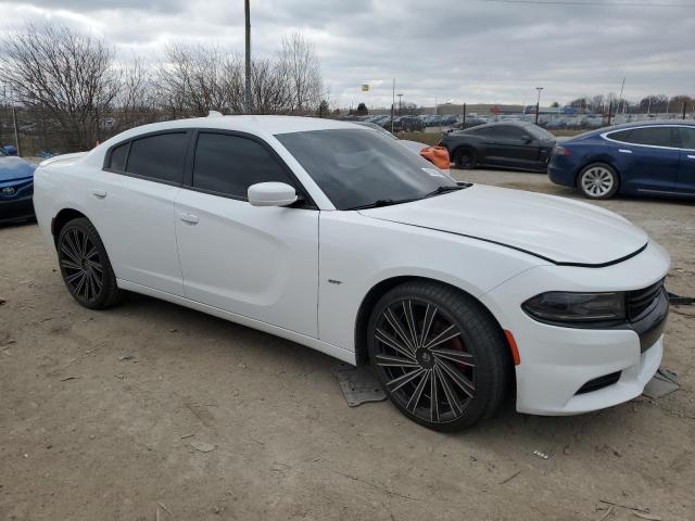 2C3CDXJG7JH136312 - 2018 DODGE CHARGER GT WHITE photo 4