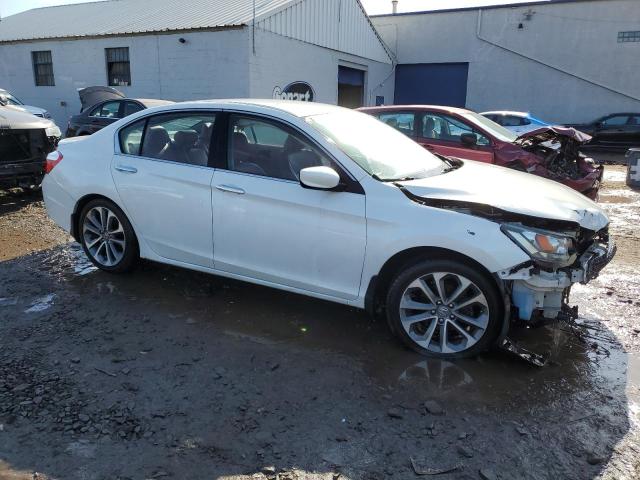 1HGCR2F57DA164350 - 2013 HONDA ACCORD SPORT WHITE photo 4