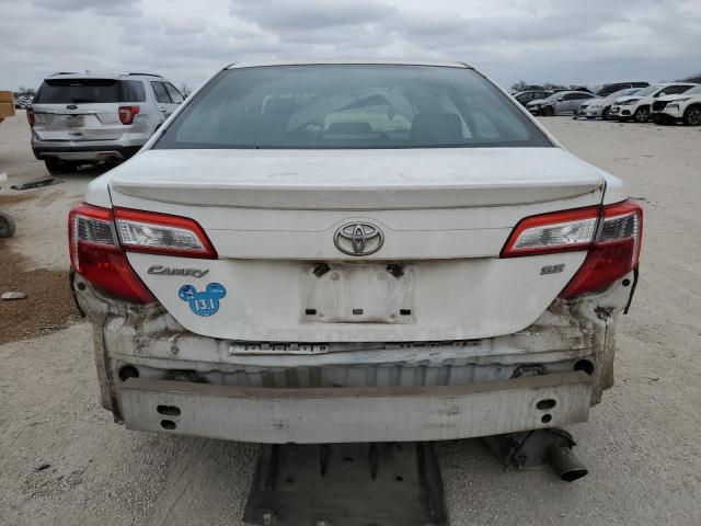 4T1BF1FKXCU165696 - 2012 TOYOTA CAMRY BASE WHITE photo 6