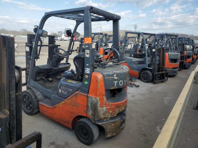 0000000000066835 - 2015 TOYOTA FORKLIFT ORANGE photo 3