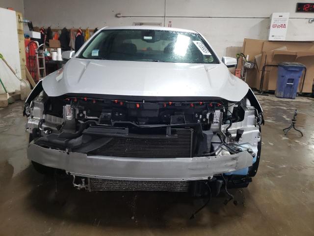 1G11F5SL2FF157311 - 2015 CHEVROLET MALIBU LTZ SILVER photo 5