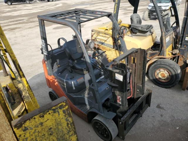 0000000000067121 - 2015 TOYOTA FORKLIFT ORANGE photo 1