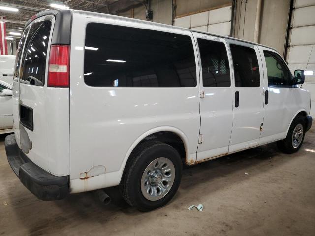 1GCUHAD41A1114419 - 2010 CHEVROLET EXPRESS G1 WHITE photo 3