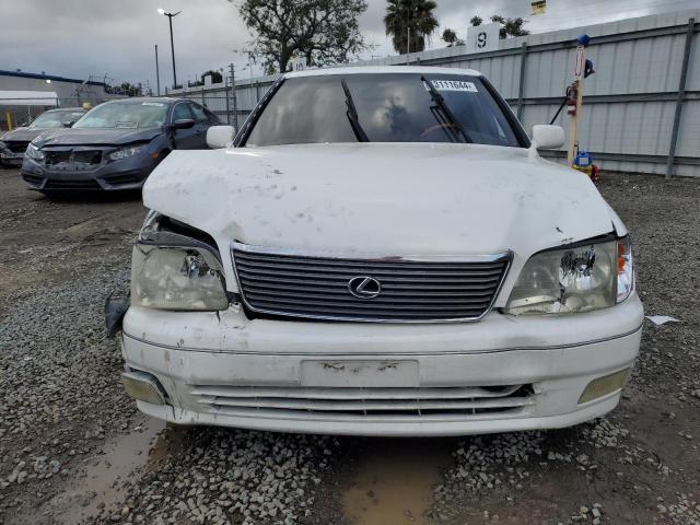 JT8BH28F0W0135864 - 1998 LEXUS LS 400 WHITE photo 5