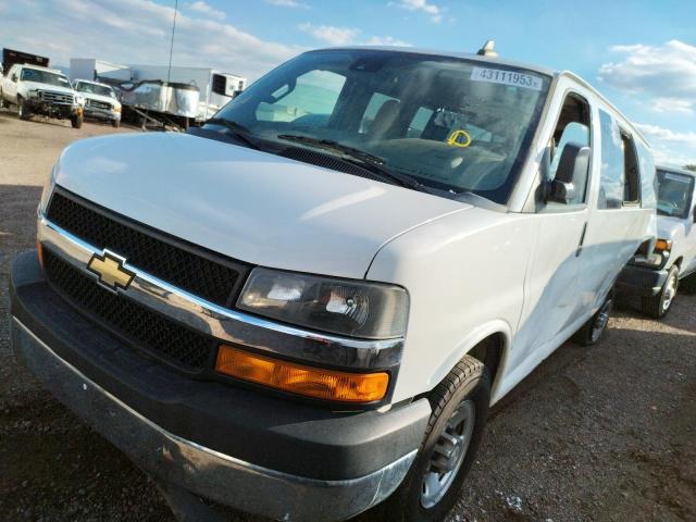 1GAZGPFG7K1230818 - 2019 CHEVROLET EXPRESS G3 LT WHITE photo 1