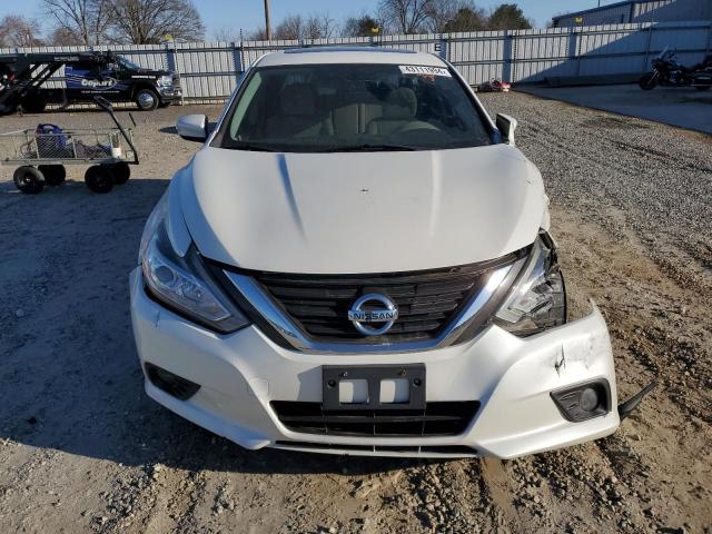 1N4AL3AP1GC258759 - 2016 NISSAN ALTIMA 2.5 WHITE photo 5