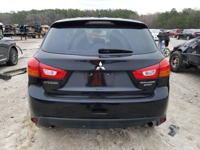 4A4AP3AU3FE021111 - 2015 MITSUBISHI OUTLANDER ES BLACK photo 6