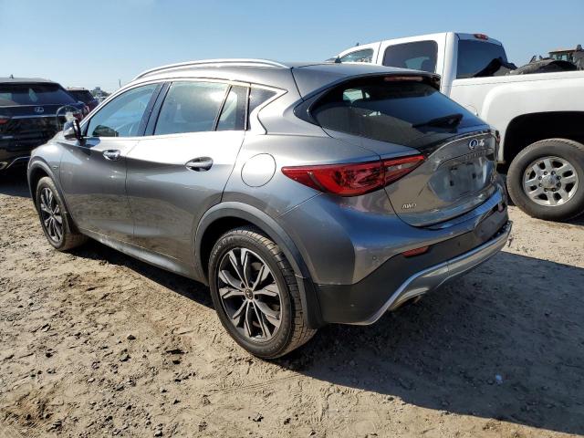 SJKCH5CR4HA022437 - 2017 INFINITI QX30 BASE SILVER photo 2