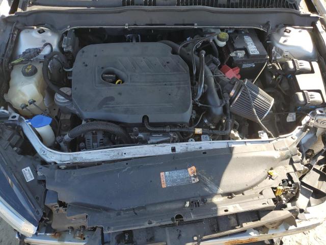 3FA6P0HD2FR236998 - 2015 FORD FUSION SE SILVER photo 11