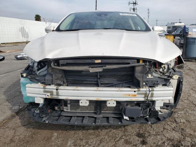 3FA6P0SU0DR373699 - 2013 FORD FUSION TITANIUM PHEV WHITE photo 5