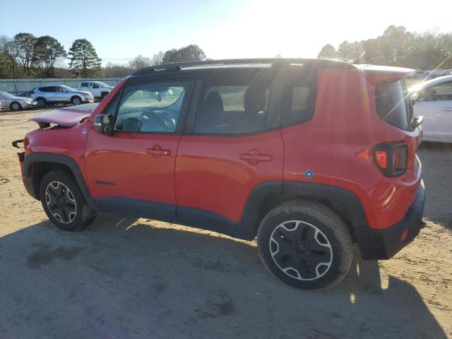 ZACCJBCT8FPB30574 - 2015 JEEP RENEGADE TRAILHAWK RED photo 2