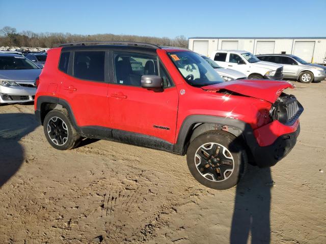 ZACCJBCT8FPB30574 - 2015 JEEP RENEGADE TRAILHAWK RED photo 4