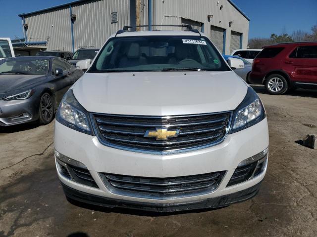 1GNKRJKD0GJ118016 - 2016 CHEVROLET TRAVERSE LTZ WHITE photo 5