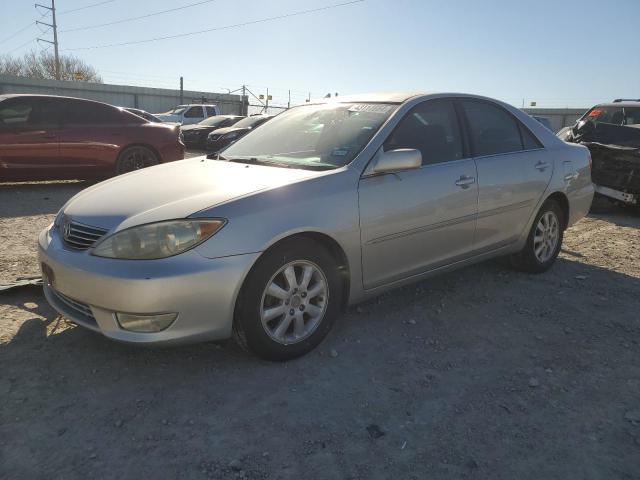4T1BE30K55U091503 - 2005 TOYOTA CAMRY LE SILVER photo 1