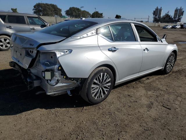 1N4BL4DV8PN407970 - 2023 NISSAN ALTIMA SV SILVER photo 3