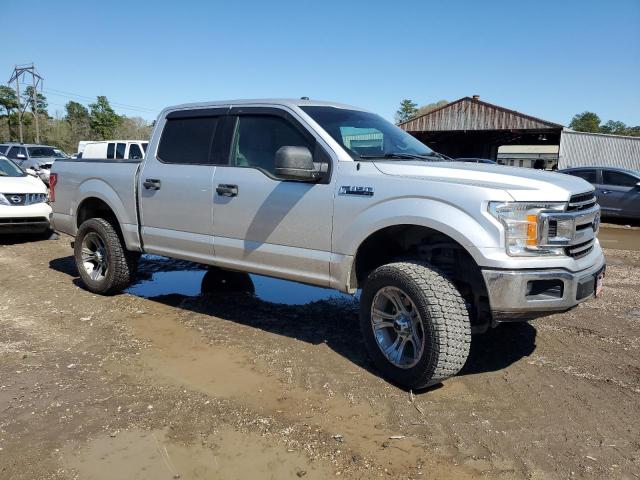 1FTEW1CG1JKC87681 - 2018 FORD F150 SUPERCREW SILVER photo 4