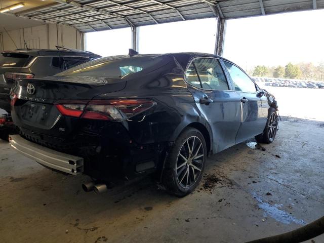 4T1G11AK8PU731257 - 2023 TOYOTA CAMRY SE NIGHT SHADE BLACK photo 3