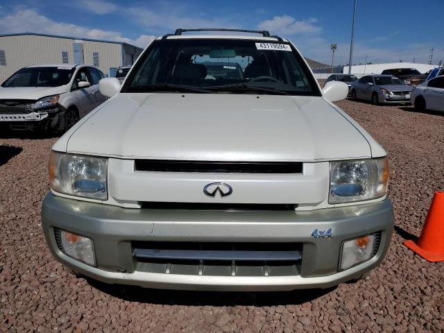 JNRDR09Y32W263759 - 2002 INFINITI QX4 WHITE photo 5