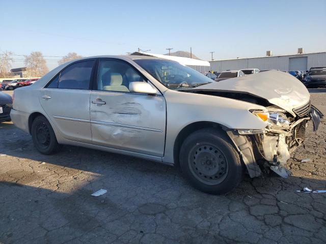 JTDBE32K353035583 - 2005 TOYOTA CAMRY LE GRAY photo 4