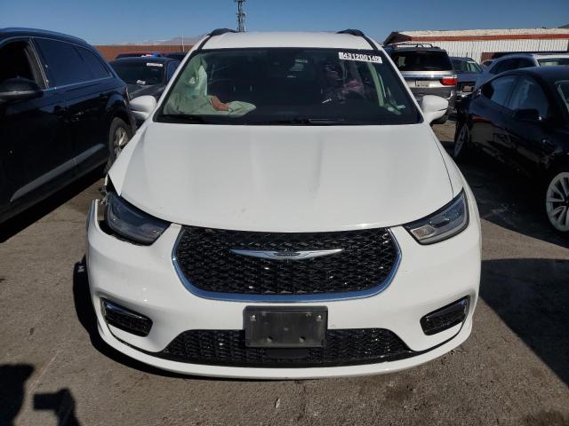 2C4RC1BG9NR132699 - 2022 CHRYSLER PACIFICA TOURING L WHITE photo 5