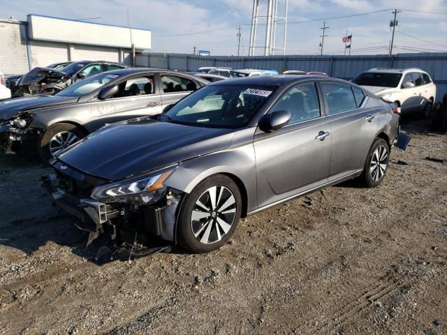 1N4BL4DVXNN319631 - 2022 NISSAN ALTIMA SV GRAY photo 1