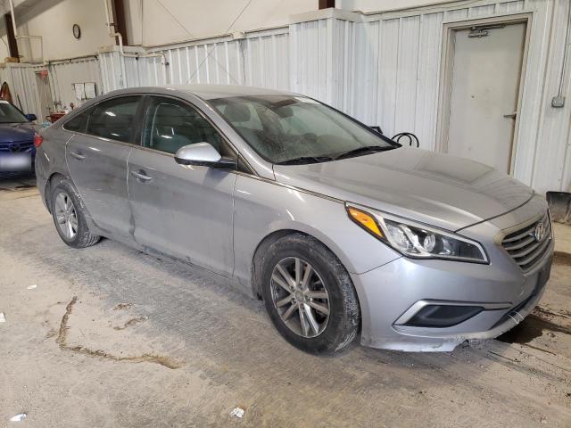 5NPE24AF0GH274046 - 2016 HYUNDAI SONATA SE SILVER photo 4